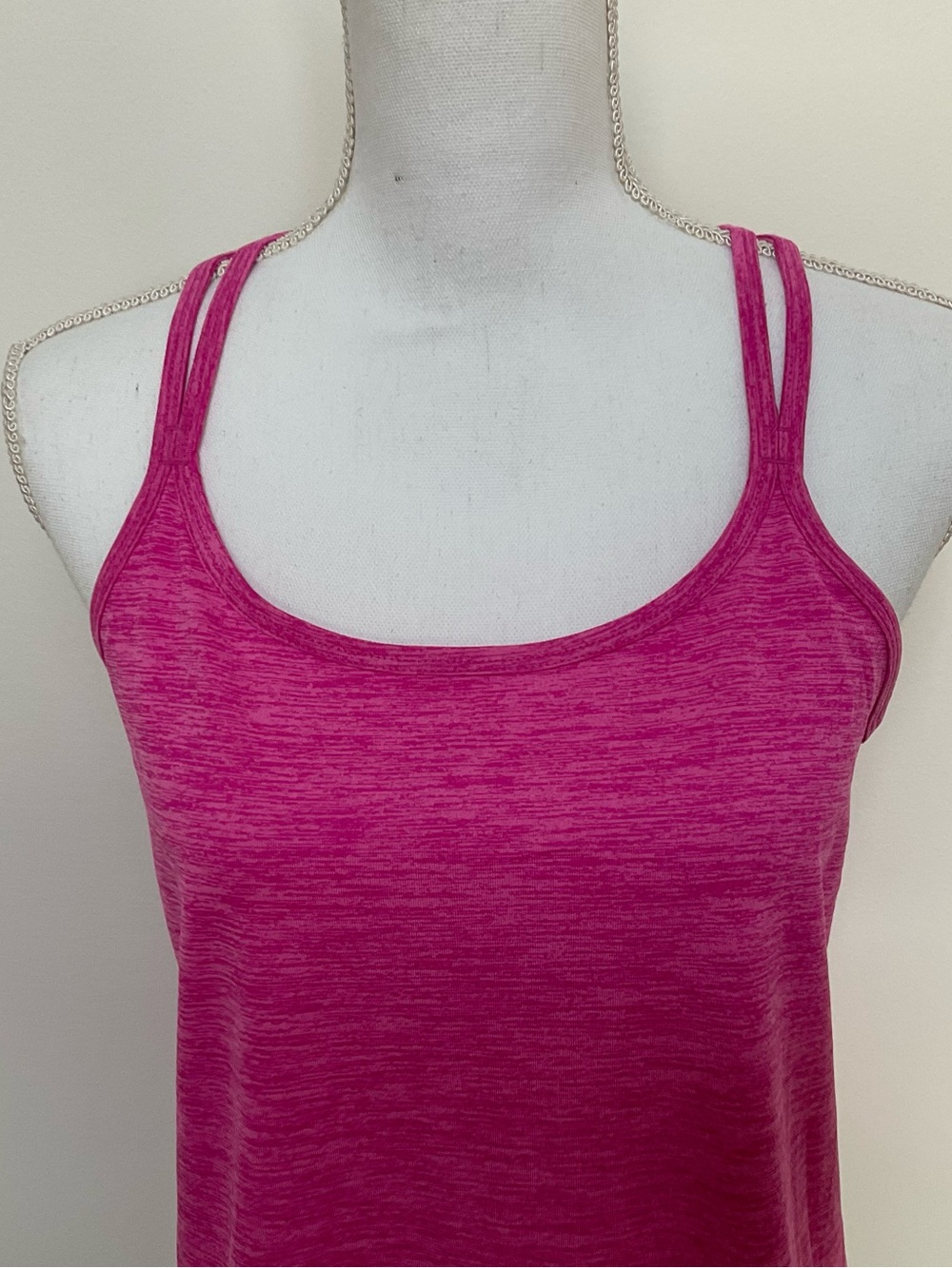 Layer 8 Double-Strap Heathered Fuchsia Tank - Picture 3 of 9